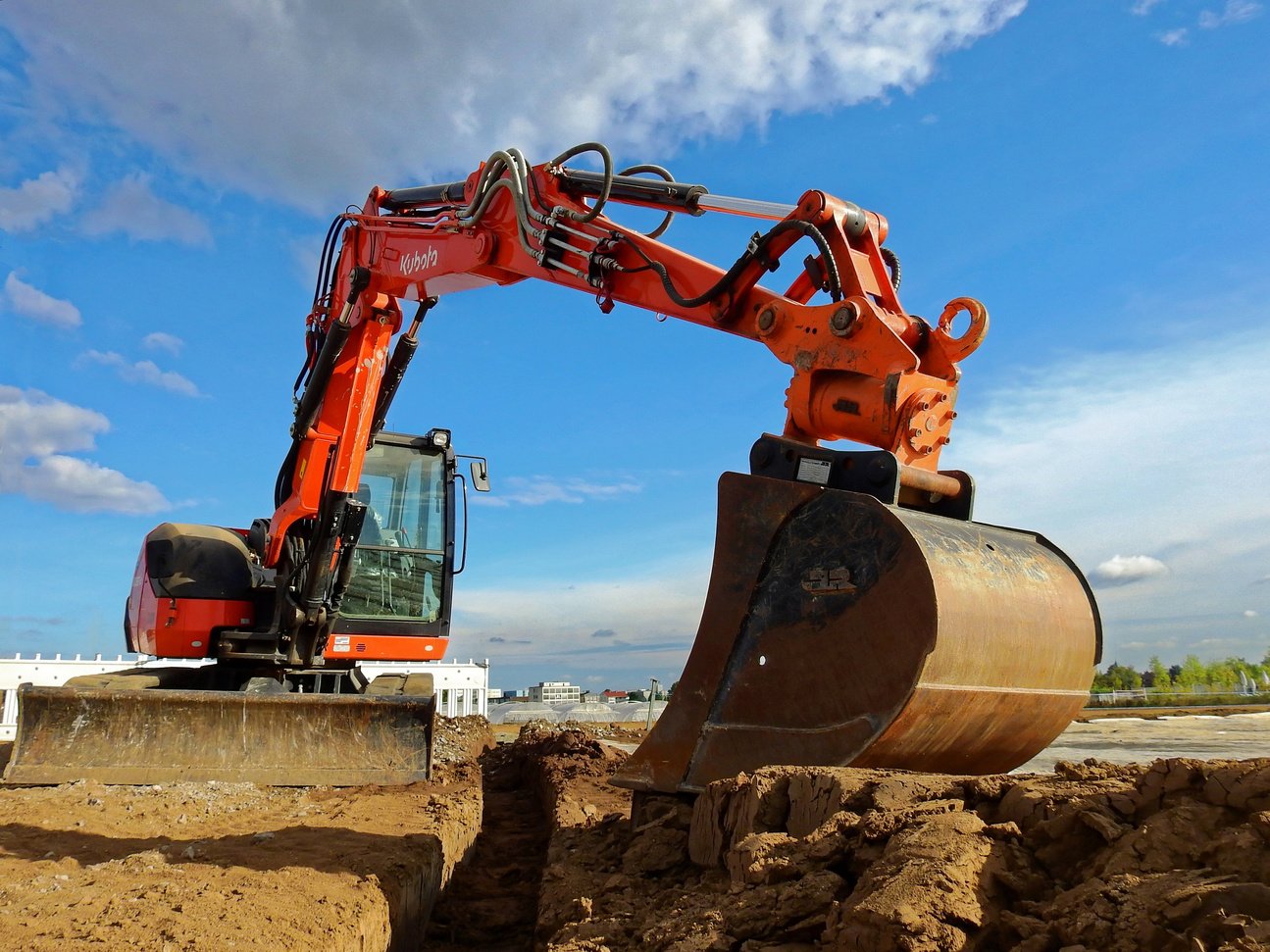 Engin de terrassement et travaux publics Montbrison